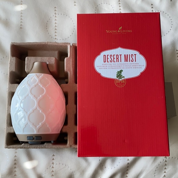 BRAND NEW Young Living Essential Oil Diffuser